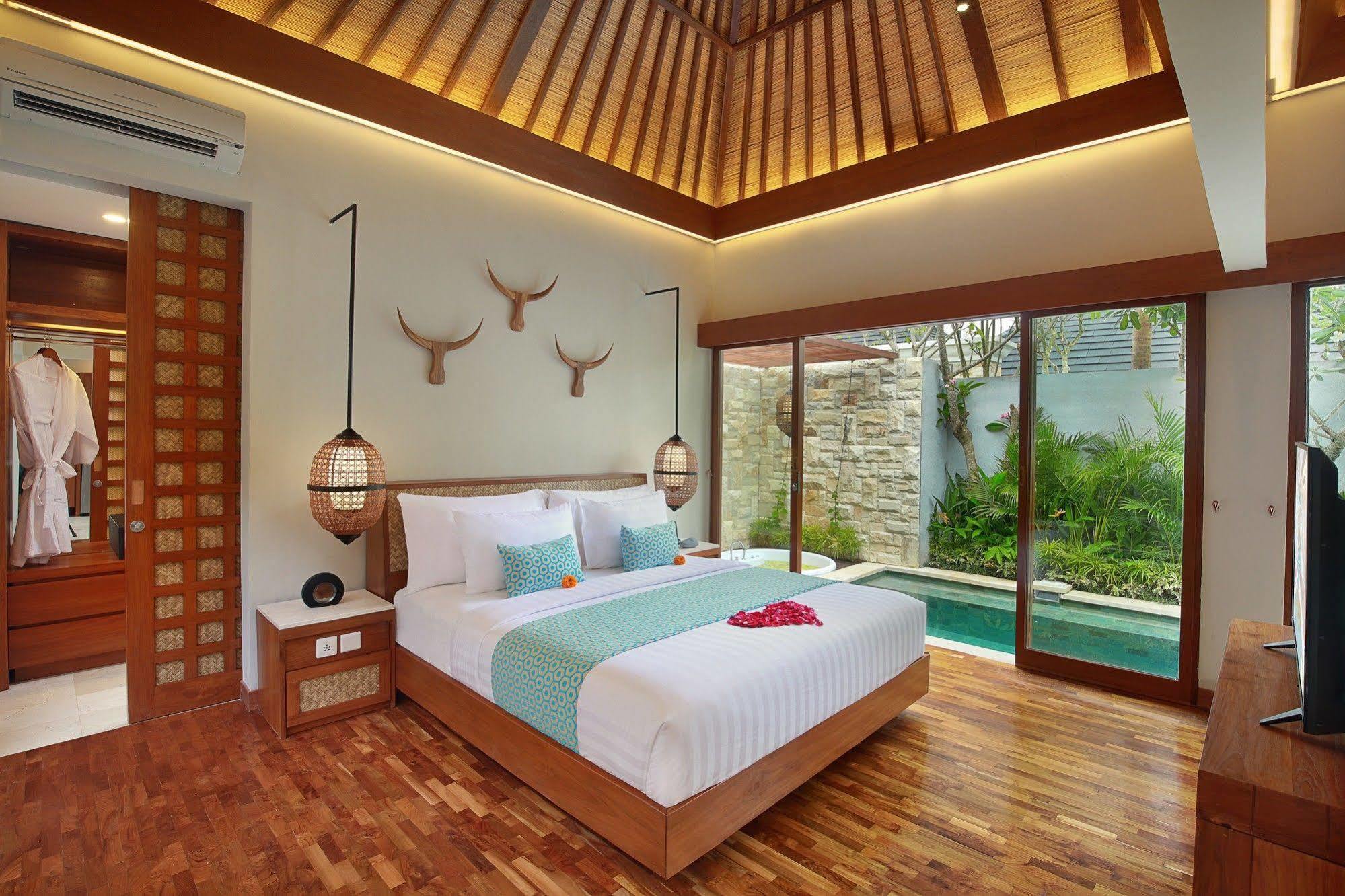 Aksari Villa Seminyak Exterior foto