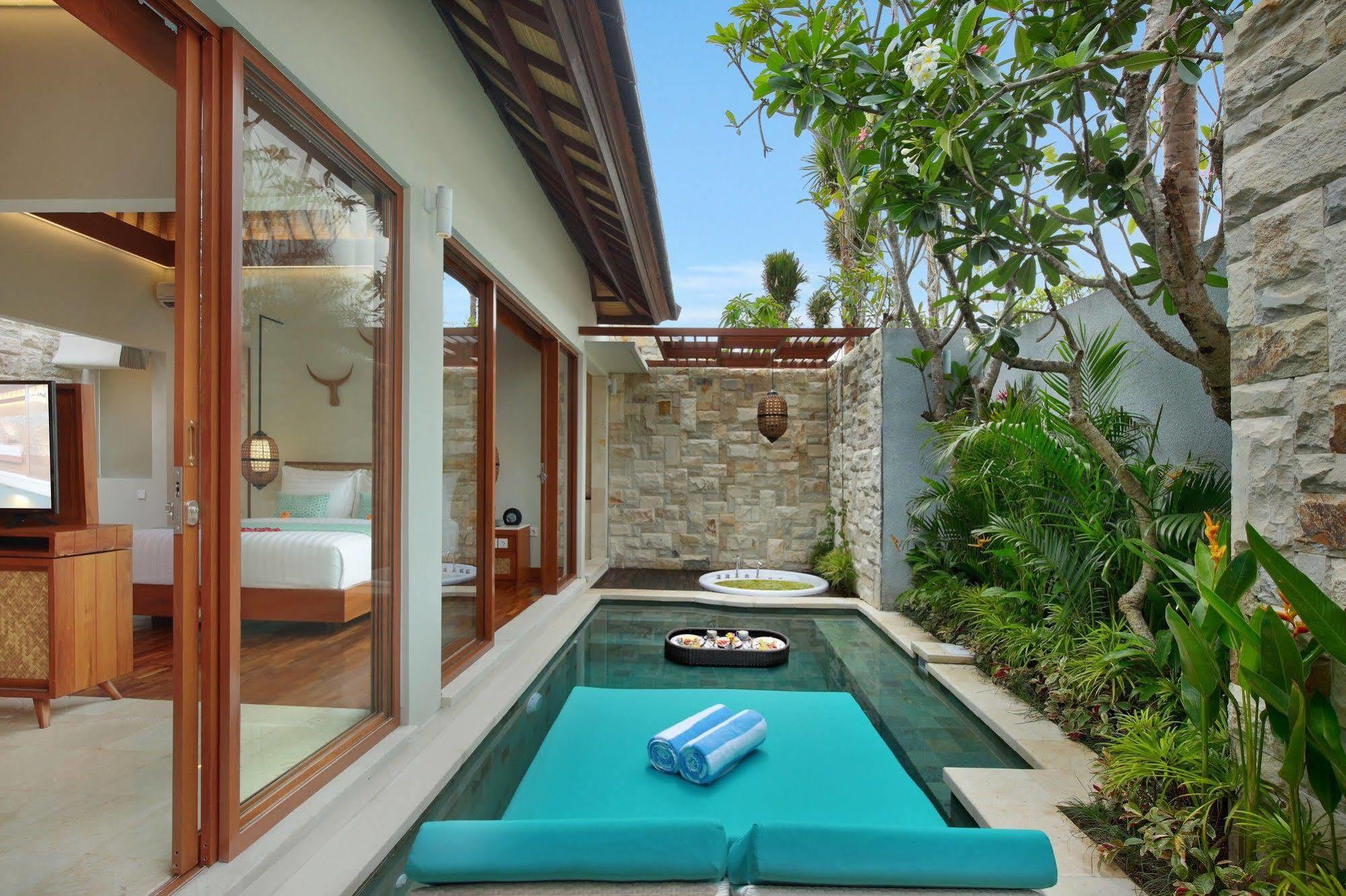 Aksari Villa Seminyak Exterior foto