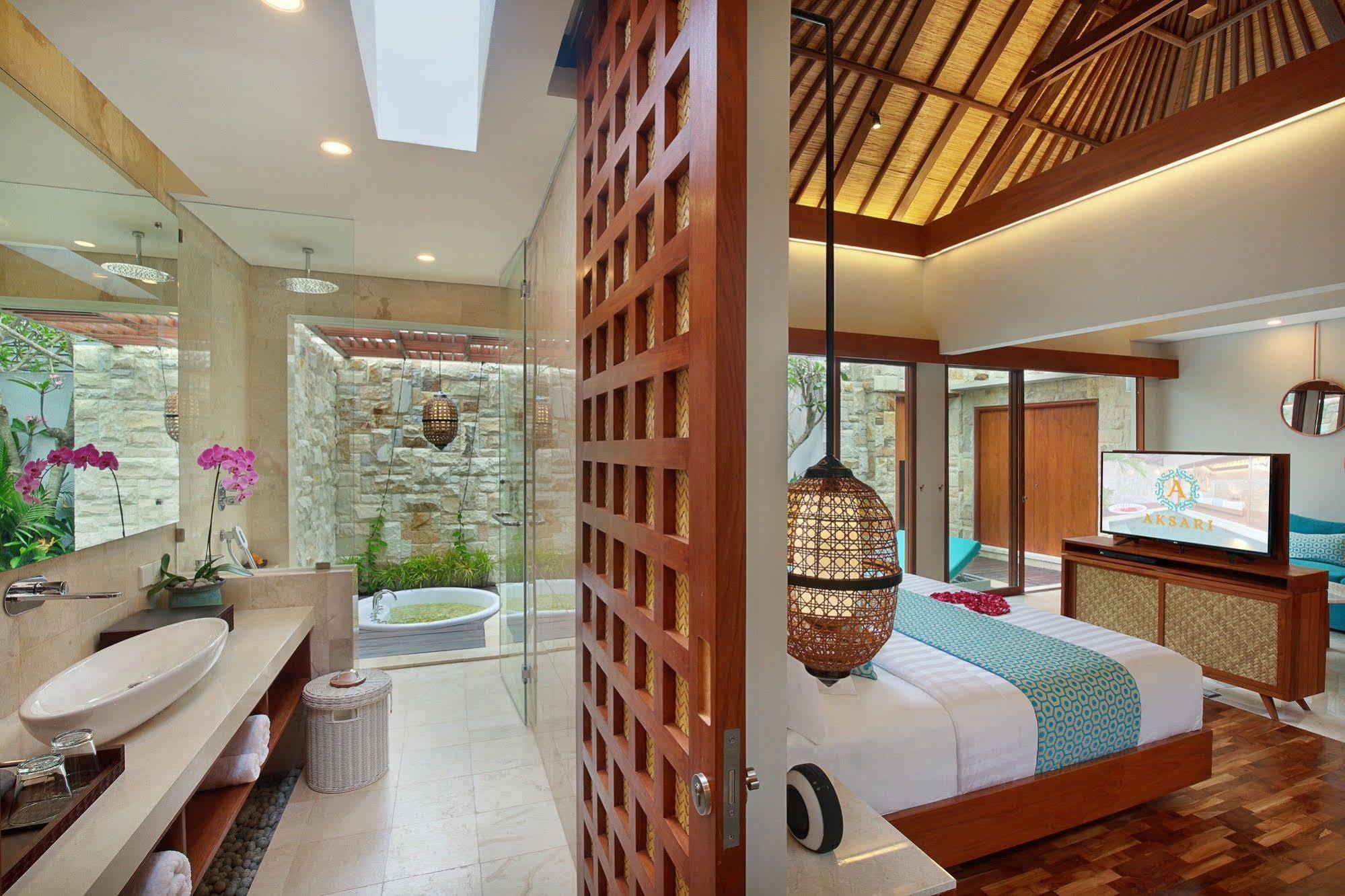 Aksari Villa Seminyak Exterior foto